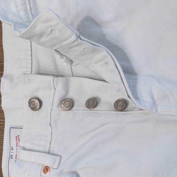 Gap - Cheeky Straight High Rise White Jeans - Picture 4 of 4